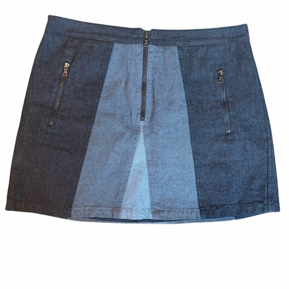BCBGMAXAZRIA Patchwork Denim Mini Skirt Blue Colorblock Zip Detail Small